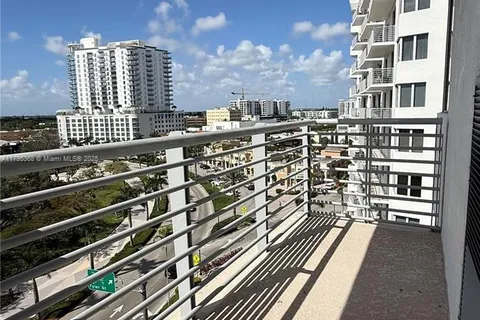 1830 Radius Dr # 915, Hollywood FL 33020