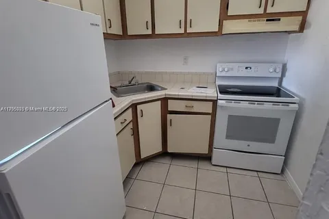 801 NW 47th Ave # 808W, Miami FL 33126