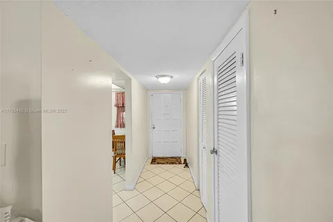 6100 S Falls Cir Dr # 205, Lauderhill FL 33319