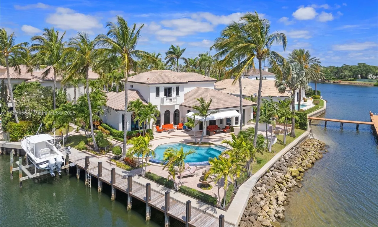 848 Harbour Isle Place, North Palm Beach FL 33410