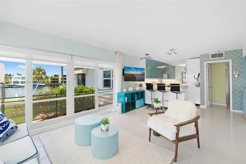 3073 Harbor Dr # 15, Fort Lauderdale FL 33316