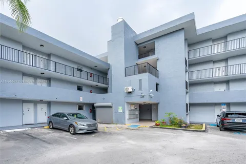 13870 SW 62nd St # 204, Miami FL 33183