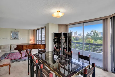 3400 NE 192nd St # 504, Aventura FL 33180