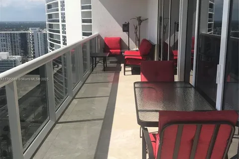1830 S Ocean Dr # 2506, Hallandale Beach FL 33009