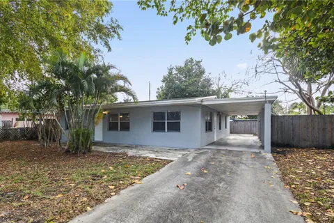 3121 NE 13th Ave, Pompano Beach FL 33064
