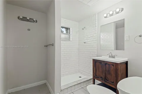 3121 NE 13th Ave, Pompano Beach FL 33064