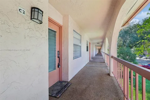 1210 Bahama Bnd # C2, Coconut Creek FL 33066