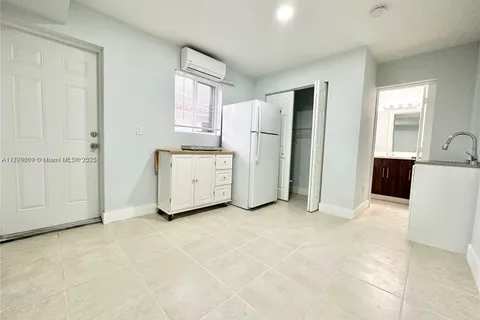 430 NW 51st Ave # A, Miami FL 33126
