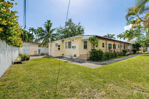 841 NE 90th St # 1, Miami FL 33138