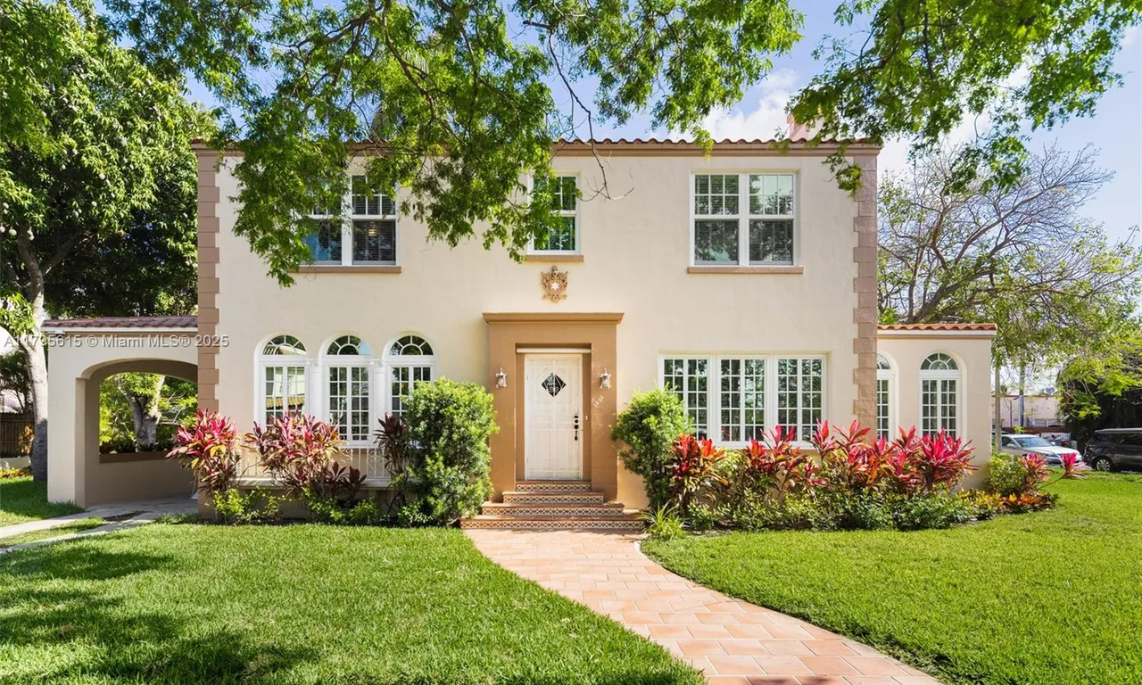 1801 SW 12th St, Miami FL 33135