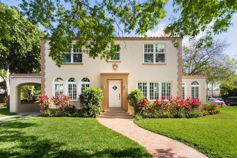 1801 SW 12th St, Miami FL 33135