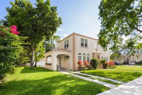 1801 SW 12th St, Miami FL 33135