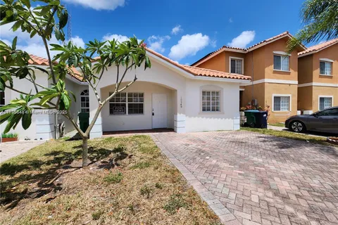 10949 SW 181st Ter, Miami FL 33157