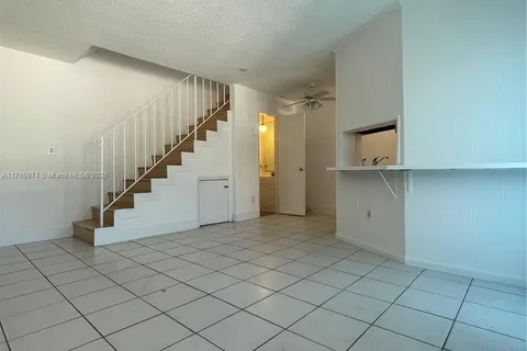230 Sunrise Dr # 10, Key Biscayne FL 33149