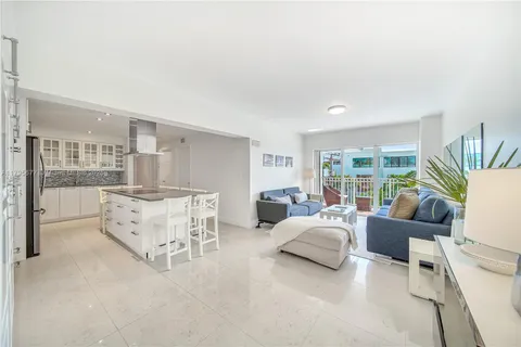 290 Sunrise Dr # K, Key Biscayne FL 33149