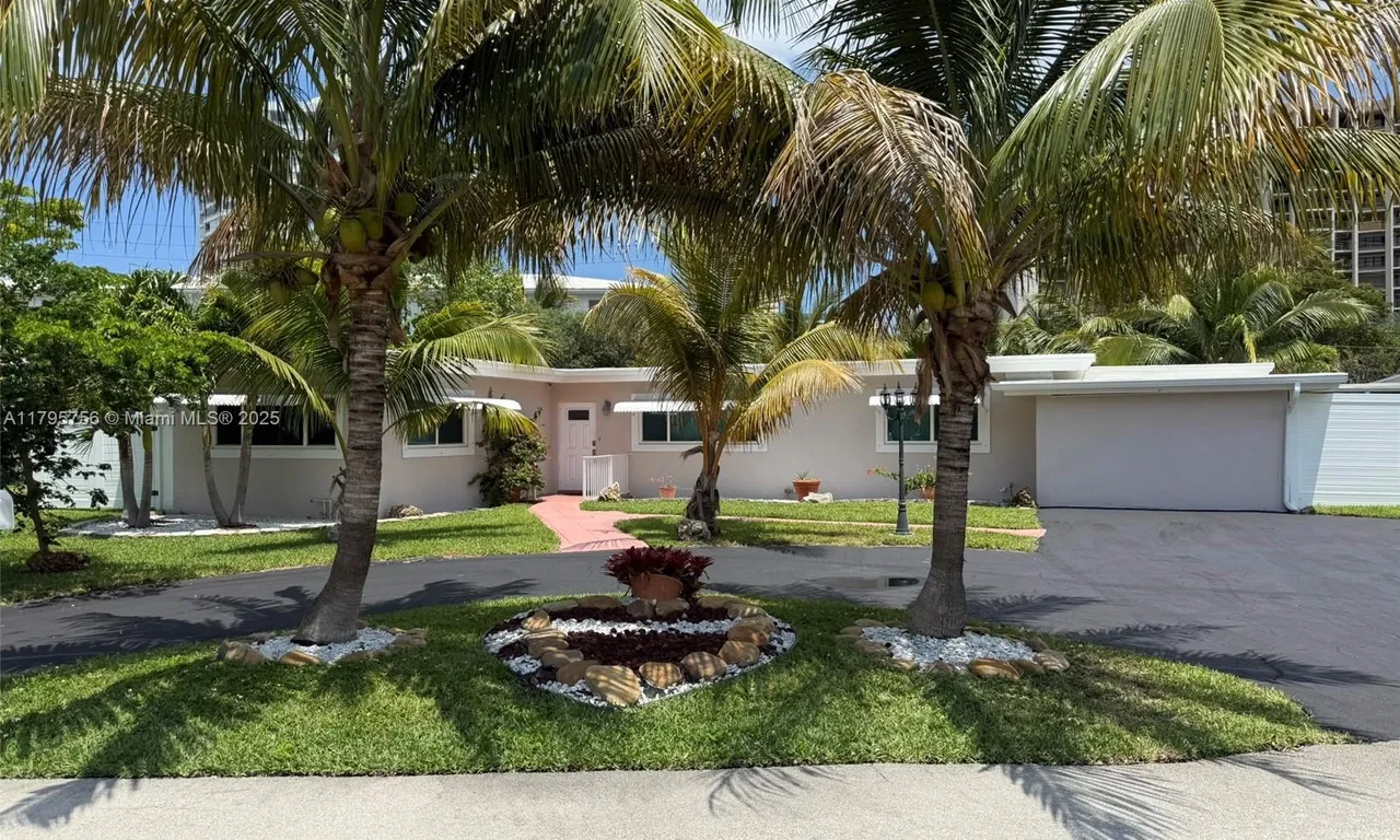 1760 Bel Air Ave, Lauderdale By The Sea FL 33062