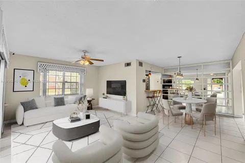 2333 SW 81st Ter # 6, North Lauderdale FL 33068
