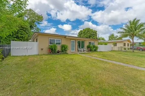 11930 SW 187th St, Miami FL 33177