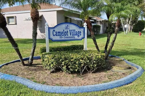 14741 Wildflower Ln, Delray Beach FL 33446