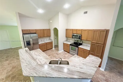 2857 Brewster  St, North Port FL 34288