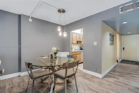 3321 NW 47th Ter # 330, Lauderdale Lakes FL 33319