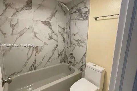 19805 SW 114th Ave # 3, Miami FL 33157