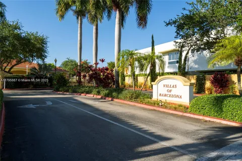 7752 SW 95th # 0, Miami FL 33156