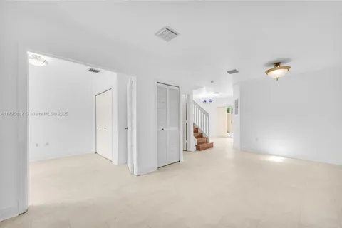 7752 SW 95th # 0, Miami FL 33156