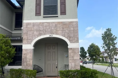 3413 W 113th St, Hialeah FL 33018