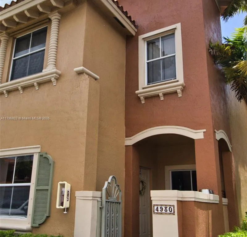 4930 Windward Way # 1205, Dania Beach FL 33312