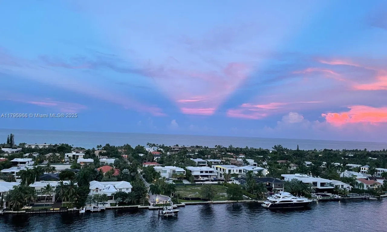 20515 E Country Club Dr # 1646, Aventura FL 33180