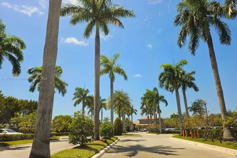 22526 SW 89th Pl, Cutler Bay FL 33190