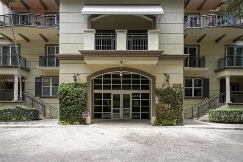 2633 NE 14th Ave # 110, Wilton Manors FL 33334