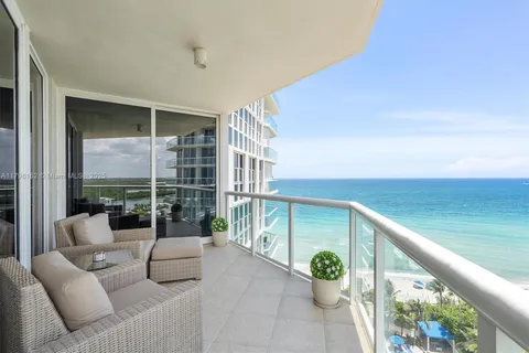 6051 N Ocean Dr # 1102, Hollywood FL 33019