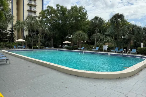 801 NW 47th Ave # 108W, Miami FL 33126
