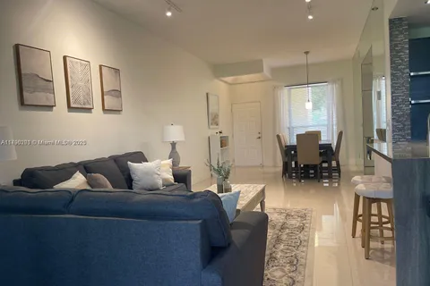 7508 La Paz Blvd # 202, Boca Raton FL 33433