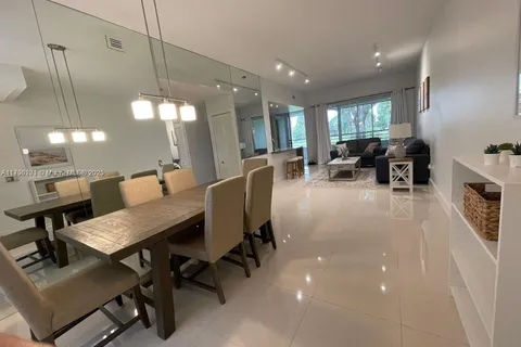 7508 La Paz Blvd # 202, Boca Raton FL 33433