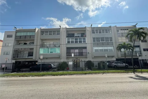 6125 W 20th Ave # 306, Hialeah FL 33012