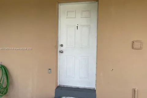 1912 Jefferson St # 1, Hollywood FL 33020