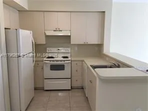 11040 SW 196th St # 212, Cutler Bay FL 33157