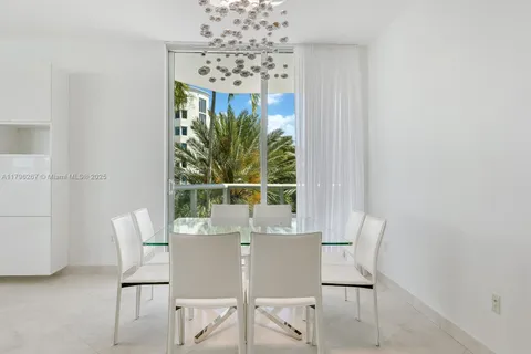 3131 NE 188th St # 507, Aventura FL 33180