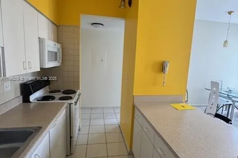 7400 W 20th Ave # 326, Hialeah FL 33016