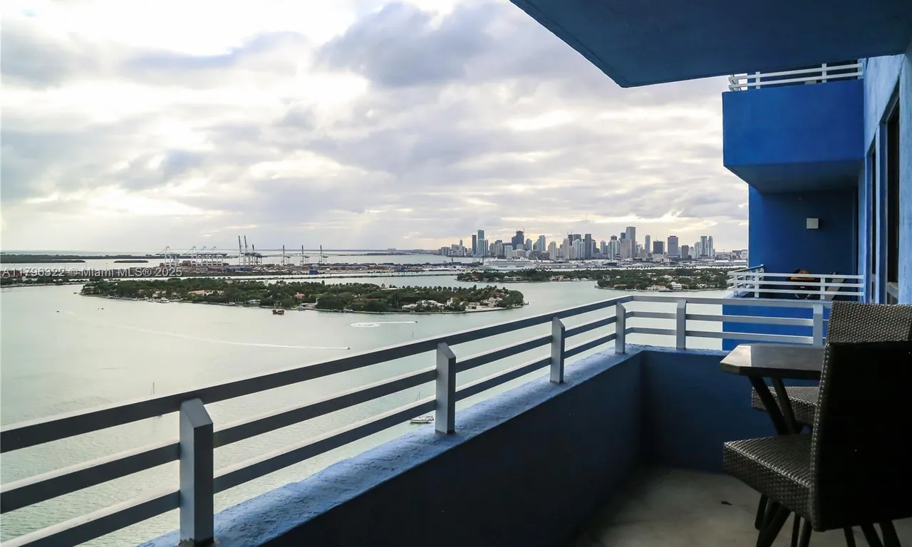 1330 West Ave # 2906, Miami Beach FL 33139