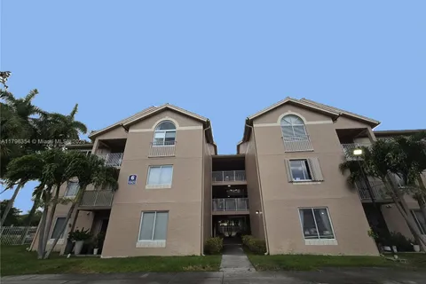10421 SW 157th Pl # 104, Miami FL 33196