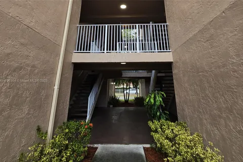 10421 SW 157th Pl # 104, Miami FL 33196
