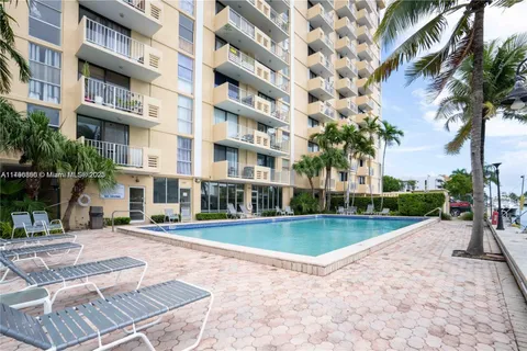 2350 NE 135th St # 510, North Miami FL 33181