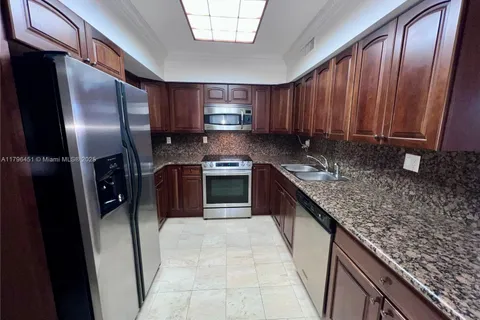 3600 Mystic Pointe Dr # 310, Aventura FL 33180
