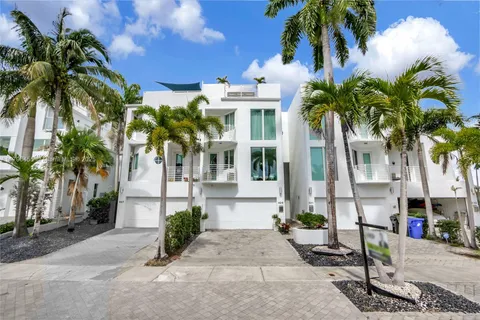 429 Hendricks Isle, Fort Lauderdale FL 33301
