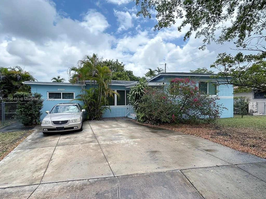 12115 NE Miami Ct # 0, North Miami FL 33161