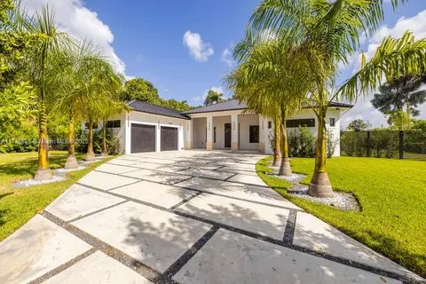 18645 SW 294 Ter, Homestead FL 33030
